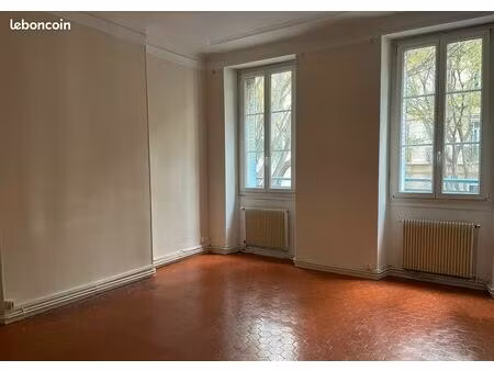 appartement 4 pièces 77 m²