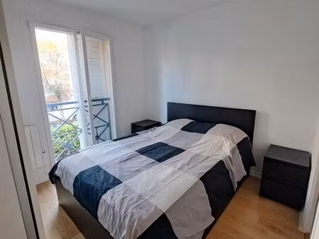 appartement meublé  42m2  à 10m à pied de la gare