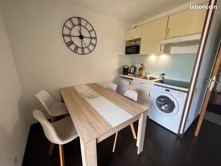 studio cosy  grande terrasse  parking