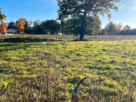 terrain 730 m² jasseron