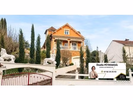 propriété 6 pièces 129 m²