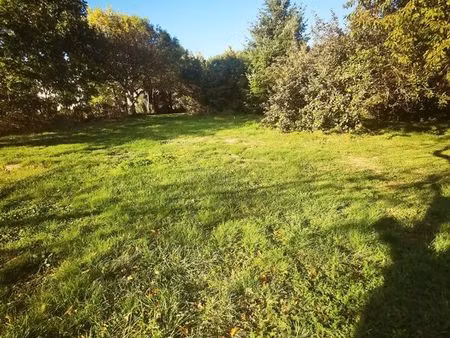 terrain constructible 1160m2 village alboussiere