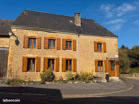 maison 7 pièces 210 m²