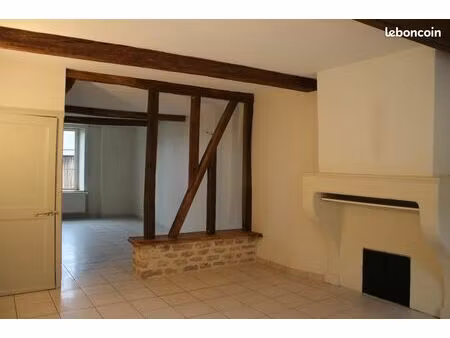 maison f3 à louer à poix-terron