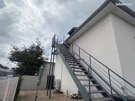 appartement 3 pièces 80 m²