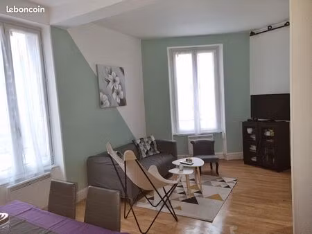 immeuble curiste meublé