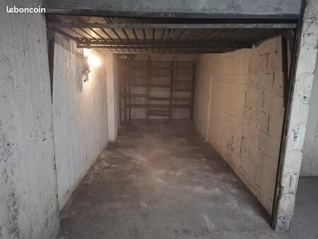 garage fermé en sous-sol - nice ariane