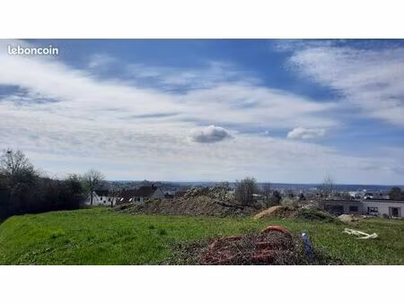 terrain 1 724 m² cusset