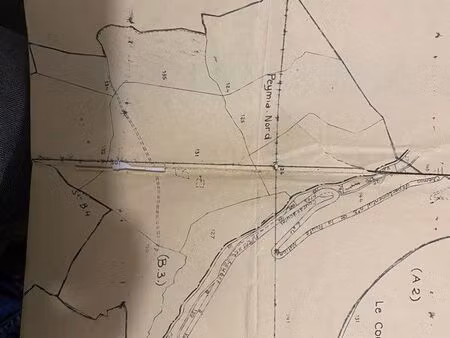 terrain vence 70.000 m2