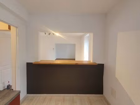 appartement lumineux de 86 m² avec entrée indépendante  parking et cave – chantraine