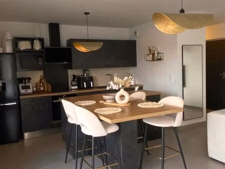 appartement t2 lumineux de 56 m² avec balcon et grand garage – valserhône (hauteurs)