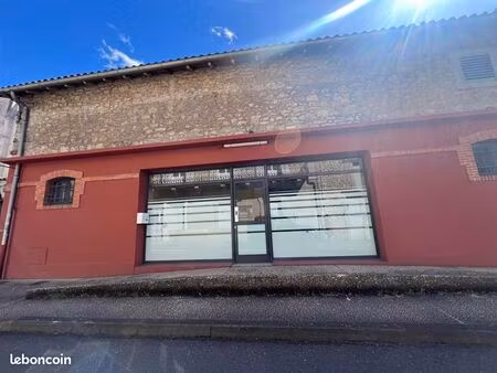 local bureaux 140 m²