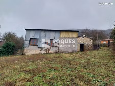terrain 1 pièce 902 m²