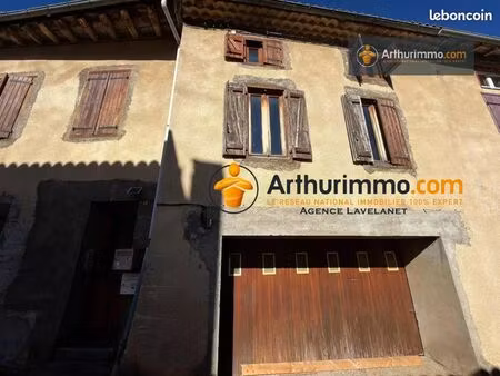 appartement 3 pièces 77 m²