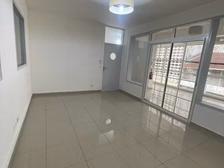 bureaux à louer de m2 à 16 m2