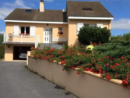 pavillon 7 pièces 147 m²