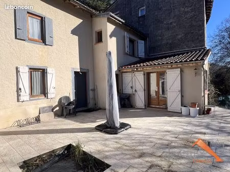 maison de village 3 pièces 68 m²