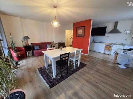 appartement 3 pièces 70 m²