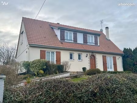 pavillon 7 pièces 146 m²