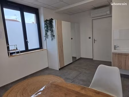 local  bureau 14m2 dans un cabinet pluridisciplinaire