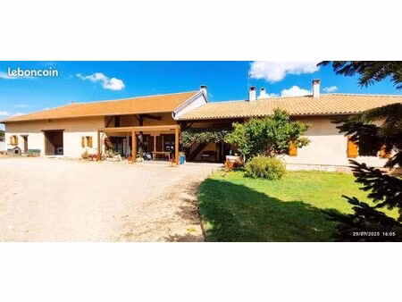 ferme 7 pièces 196 m²