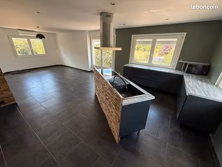 maison 6 pièces 150 m²