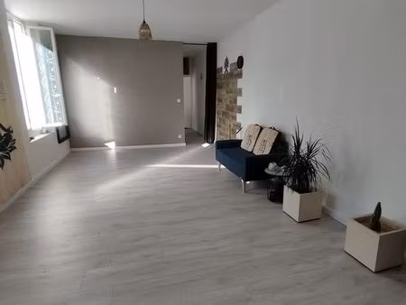 grand appartement ensoleillé