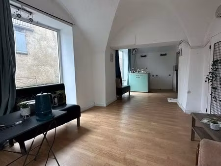 à louer local toute activité