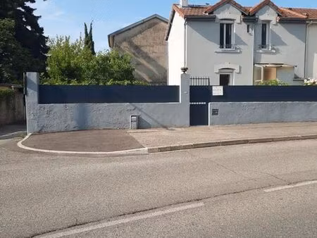 maison de ville avec jardin  terrasse et fort potentiel – guilherand-granges