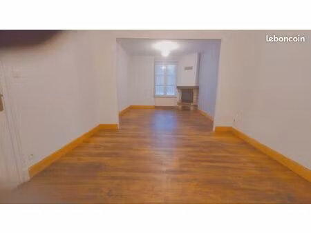 maison familiale de 162 m² sur terrain de 1024 m²