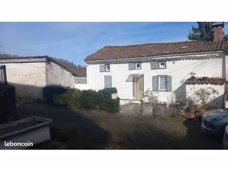 maison de village - 5 pièces - 119m²