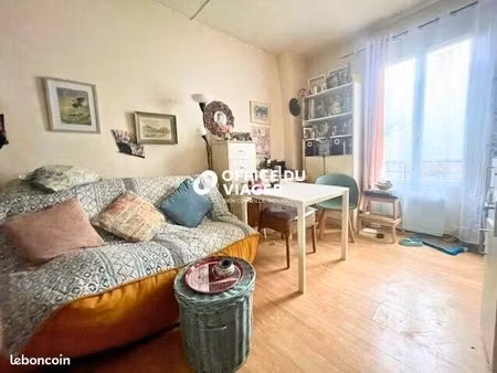 studio en viager 1 pièce 19 m²