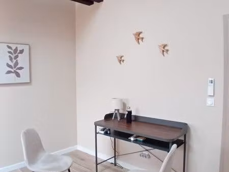 cabinet / bureau bien-être meublé