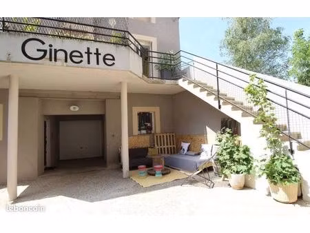 location maison de charme en centre-ville