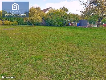 terrain 2810 m² aix en othe