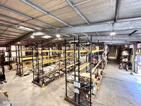 entrepôt 1500 m² macouria