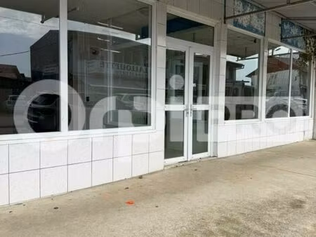 local commercial 100 m²