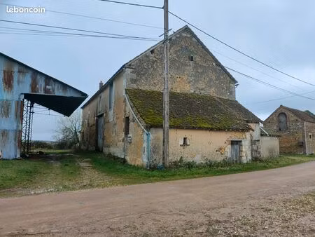 ferme ancienne à rénover en puisaye