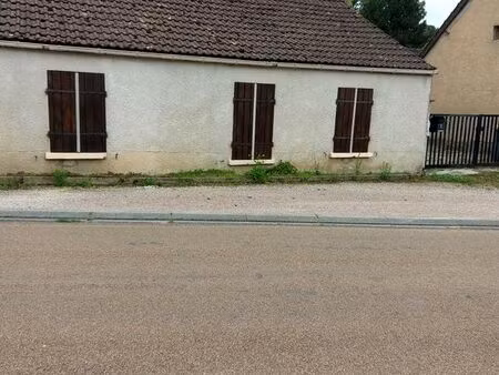 vends maison ancienne 82m2 dans village près de sens 89