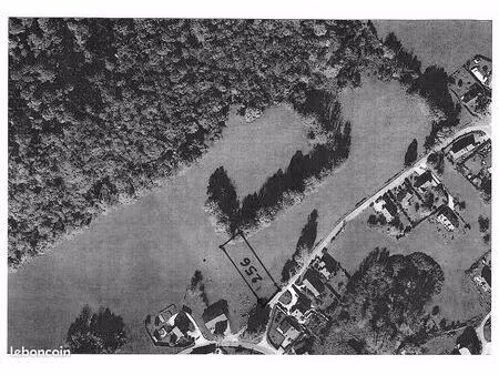 terrain 1500 m2 constructible à trepot