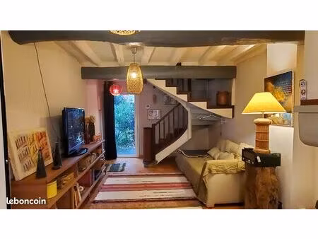 maison de ville 4 chambres 140 m2 + petit jardin