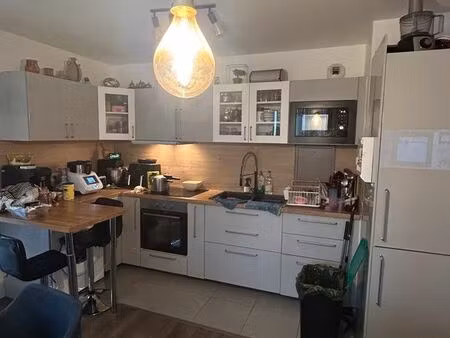 à vendre appartement f4 récent