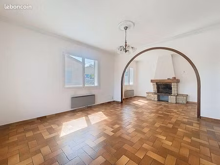 maison 6 pièces 152 m²