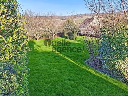 terrain 567 m² plomodiern