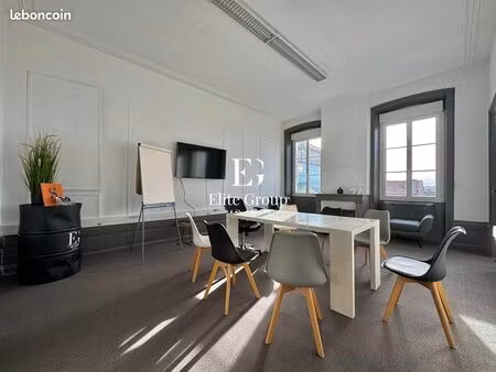 bureaux 66 m²