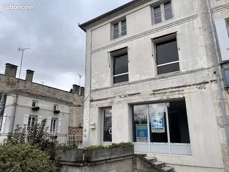 bureaux 102 m² jarnac