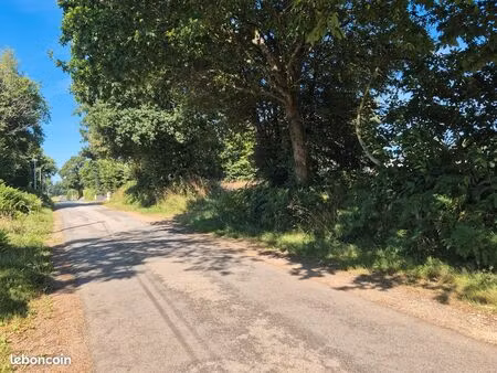 terrain à bâtir de 500 m2 à landrévarzec