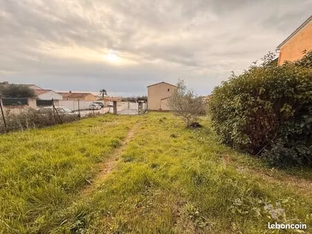 terrain 500 m² sollies pont