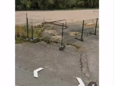 terrain plat non constructible