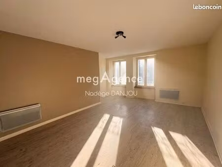 immeuble 133 m² vire normandie